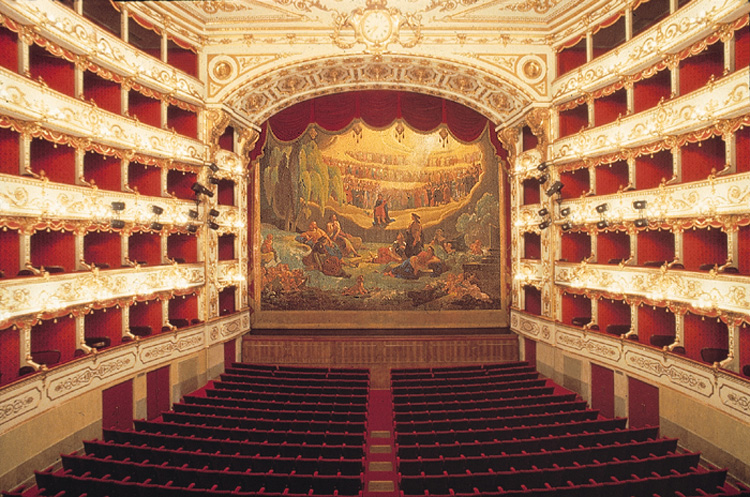 Teatro Valli Reggio Emilia Stage